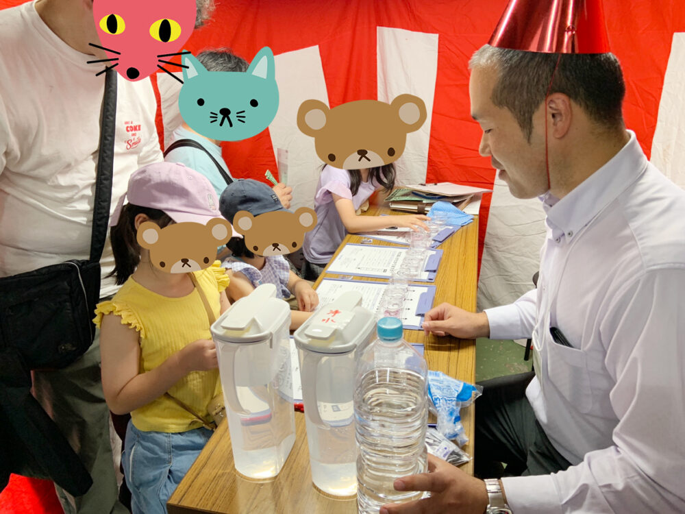 水の飲み比べ